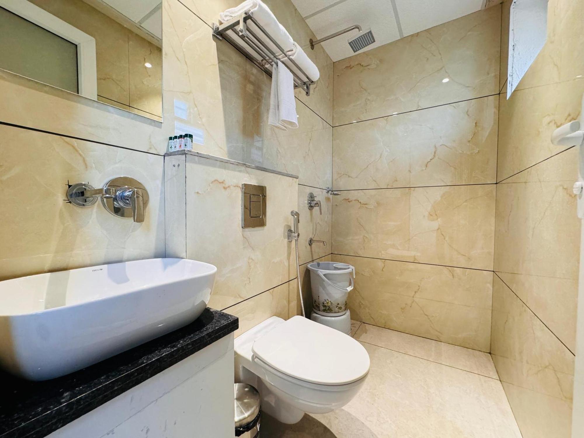 Hotel Rudhav Palace Ujjain Luaran gambar