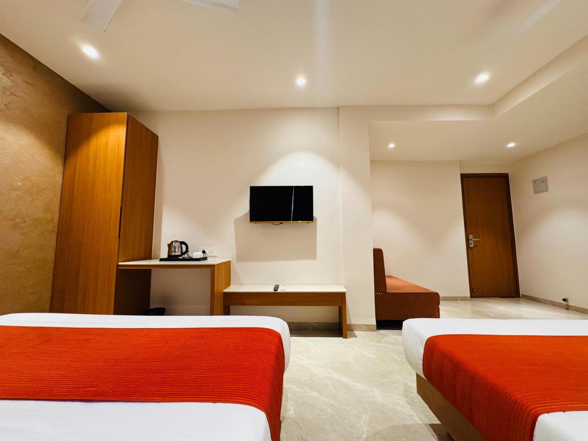 Hotel Rudhav Palace Ujjain Luaran gambar