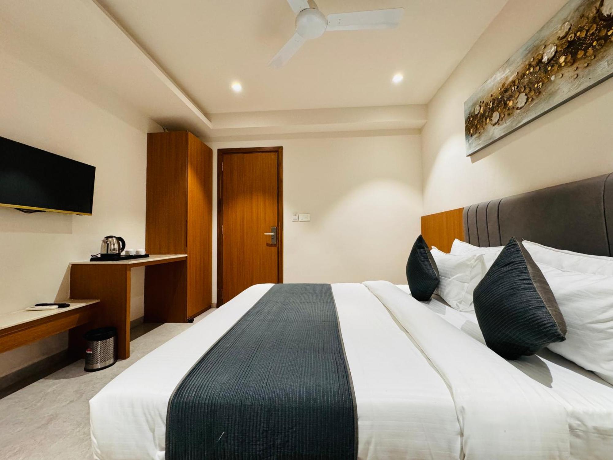 Hotel Rudhav Palace Ujjain Luaran gambar